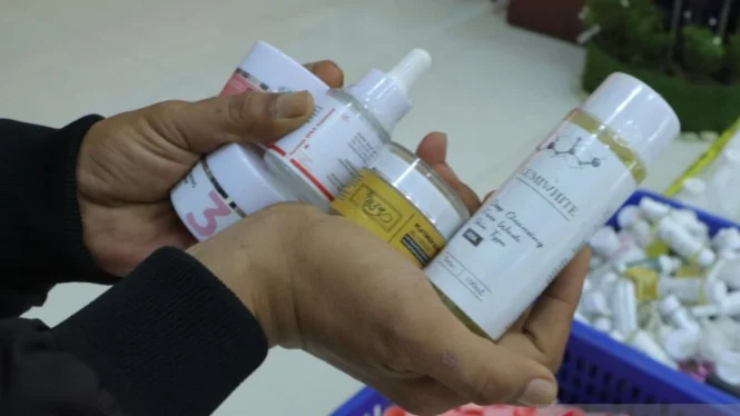 Pabrik Skincare Ilegal di Bekasi Gunakan Tepung Tapioka Sebagai Bahan Baku