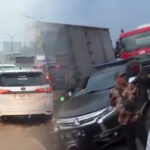 Banjir Tol Tangerang Exit Tol Paramount Petals
