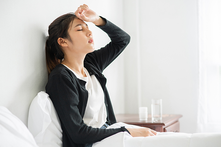 Cara Efektif Mengatasi Susah Tidur Saat Menstruasi
