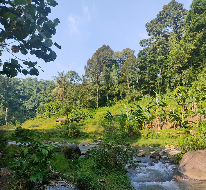 Curug Leuwi Mangrod di Kabupaten Serang