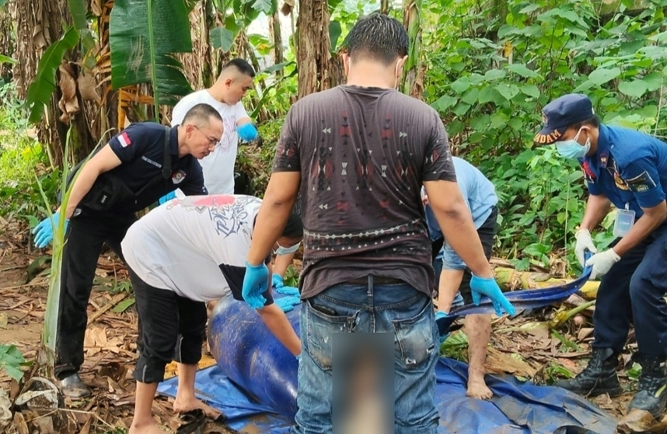 Mayat Wanita Dalam Drum di Sungai Cisadane