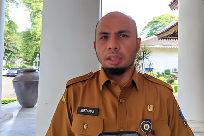 Kepala BKPSDM Kabupaten Serang Surtaman