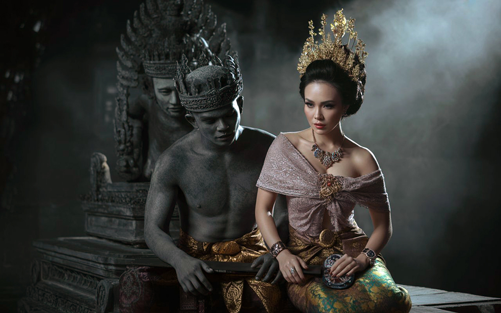 Misteri Pesugihan Seks Roro Kembang Sore