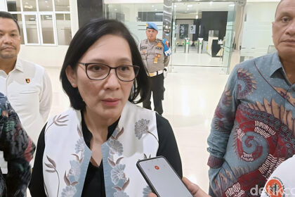 Cegah Keracunan, Kemenkes Wajibkan Dapur SPPG Bersertifikat Higiene