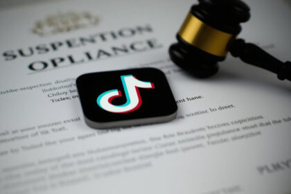 Komdigi Izin TikTok Dibekukan